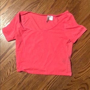Neon pink crop tee